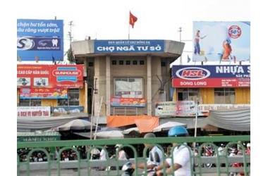 Bán gấp nhà mặt chợ Ngã Tư sở, Nguyễn Trãi, kinh doanh khủng, 69m2, nhỉnh 5 tỷ